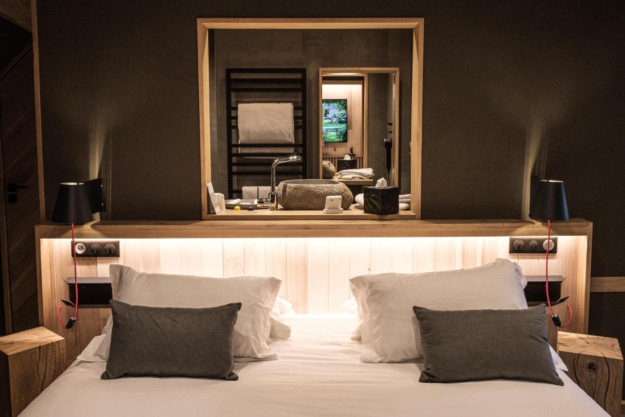 Le Studio Des Pres Verts Suite Design Avec Jacuzzi Privatif Jouey Zewnętrze zdjęcie